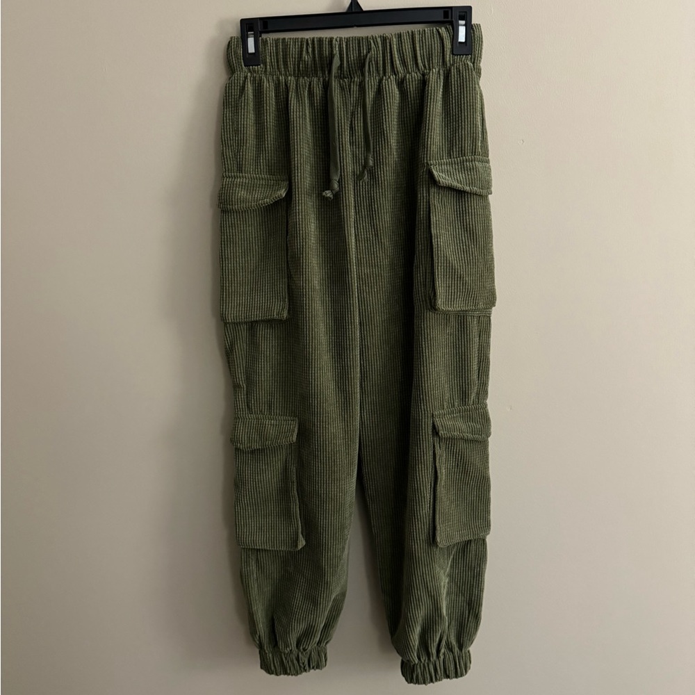 Forever 21 corduroy joggers